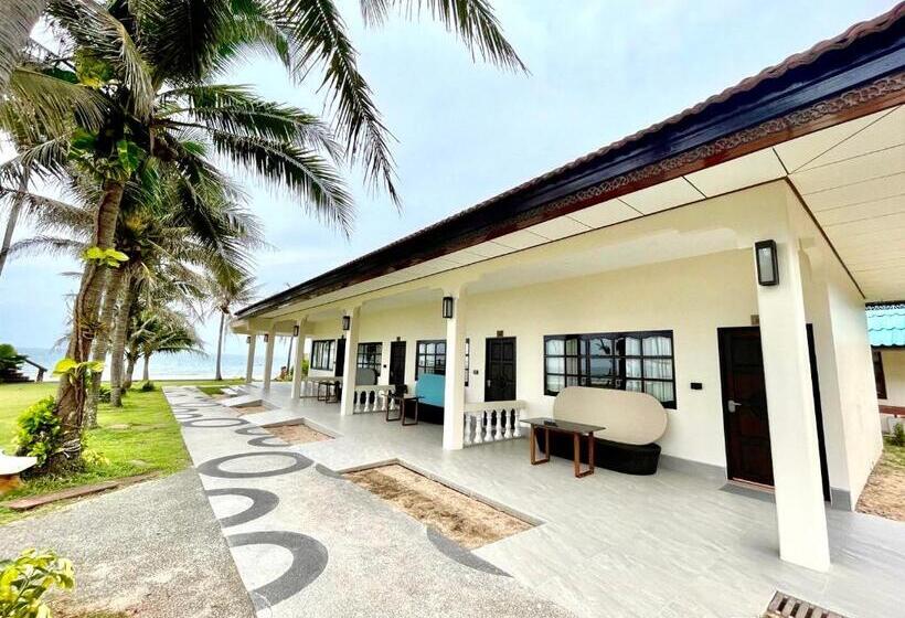 Номер Deluxe, Bansaithong Beach Resort