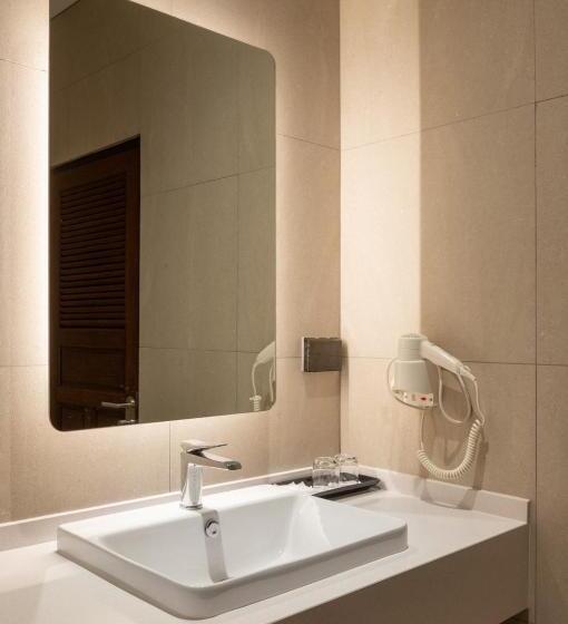 חדר דלוקס, Bansaithong Beach Resort