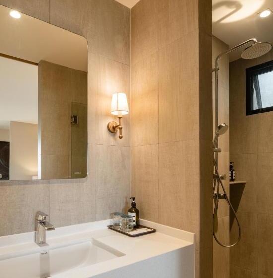 חדר משפחתי, Bansaithong Beach Resort