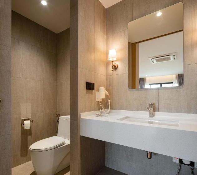 Семейный Номер, Bansaithong Beach Resort