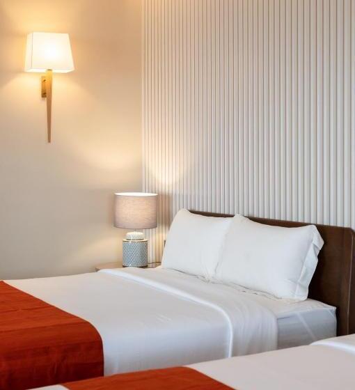 חדר משפחתי, Bansaithong Beach Resort