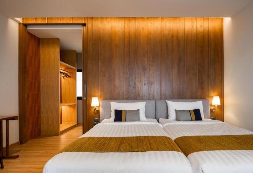 Номер Стандарт Трехместный, Bansaithong Beach Resort
