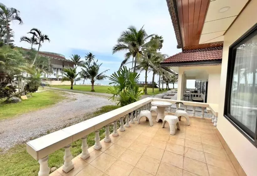 デラックスルーム, Bansaithong Beach Resort