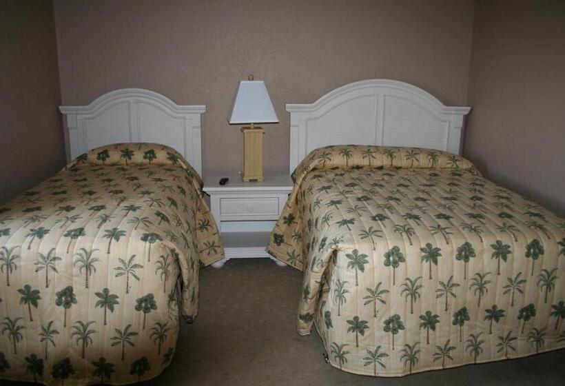 سوئیت 2 خوابه, Club Regency At Regency Towers