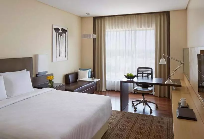 デラックスルーム, Courtyard By Marriott Bilaspur