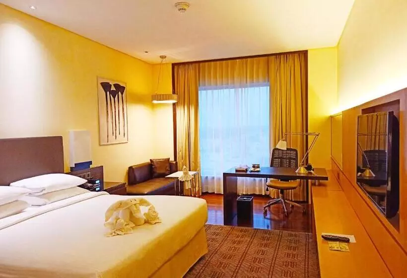 デラックスルーム, Courtyard By Marriott Bilaspur