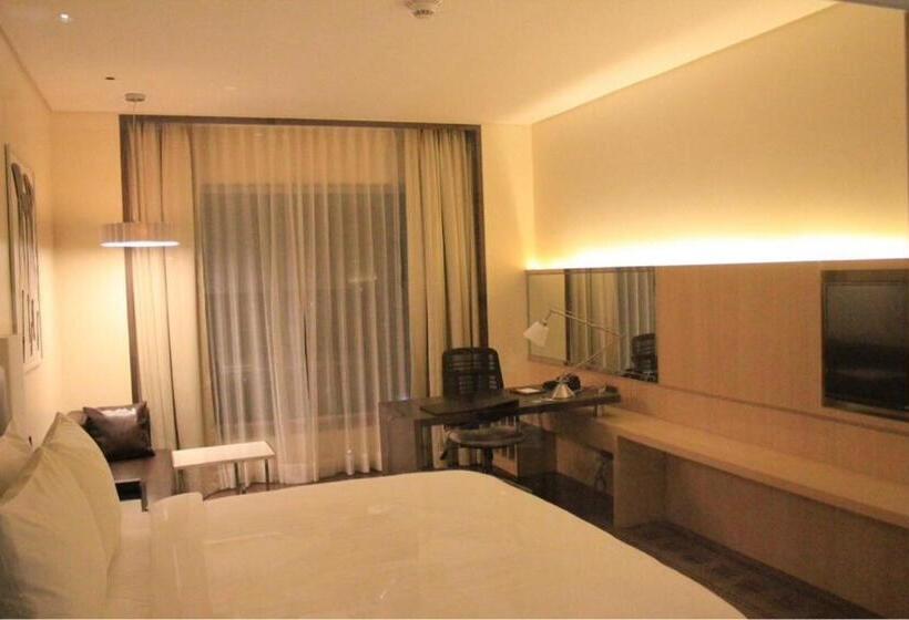 غرفة سوبيريور, Courtyard By Marriott Bilaspur