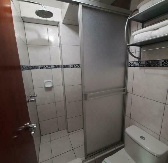 חדר סטנדרט, Flower S House