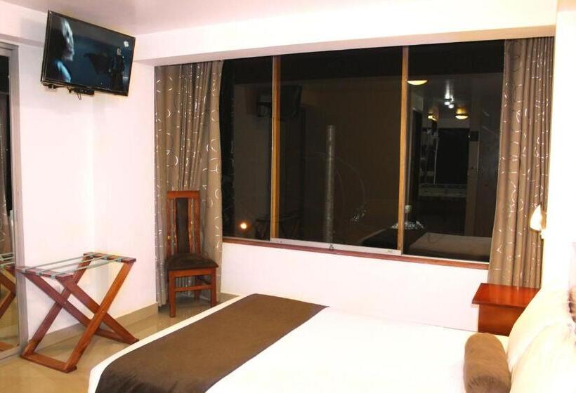 חדר סטנדרט, Flower S House