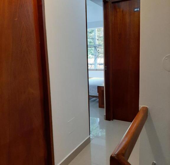 חדר סטנדרט, Flower S House