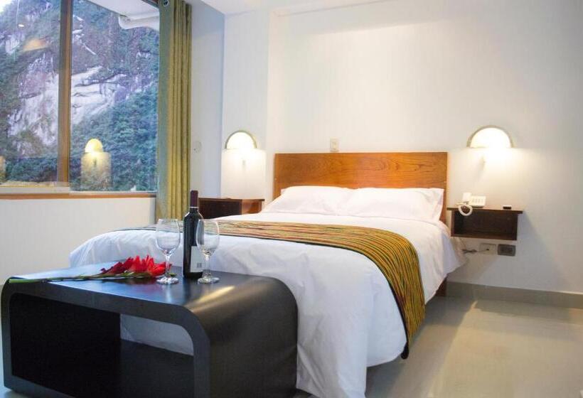 חדר סטנדרט, Flower S House