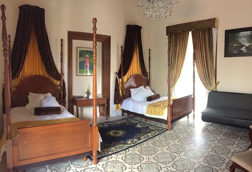 スイート, La Casa Del Marqués