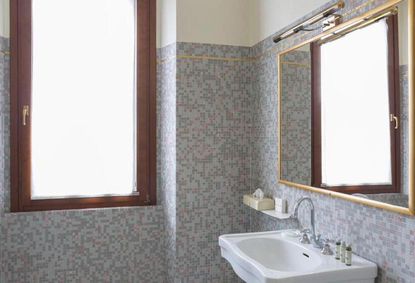 标准间, Ponte Di Rialto