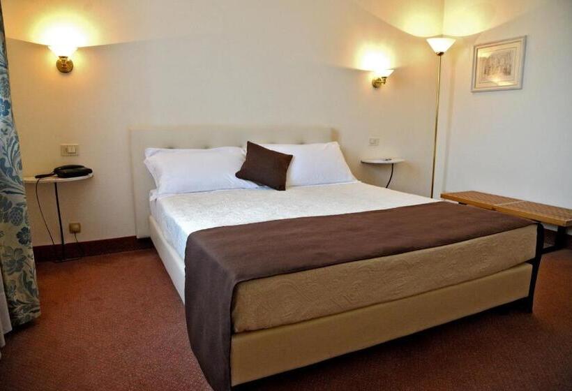 标准间, Ponte Di Rialto