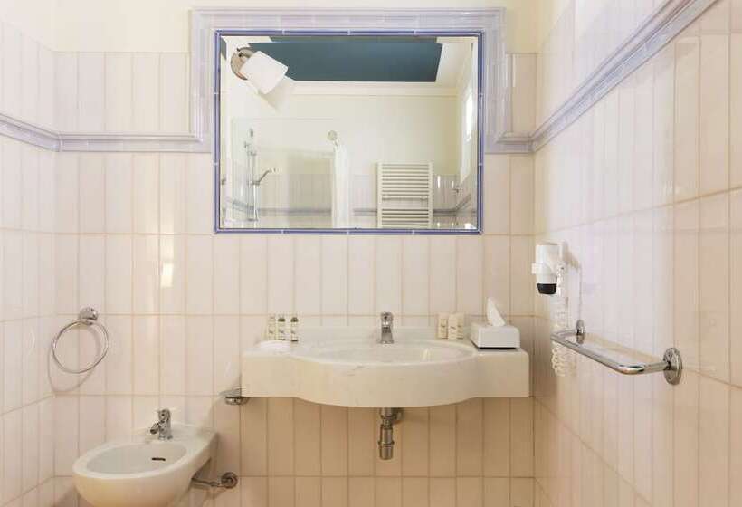 经济房, Ponte Di Rialto