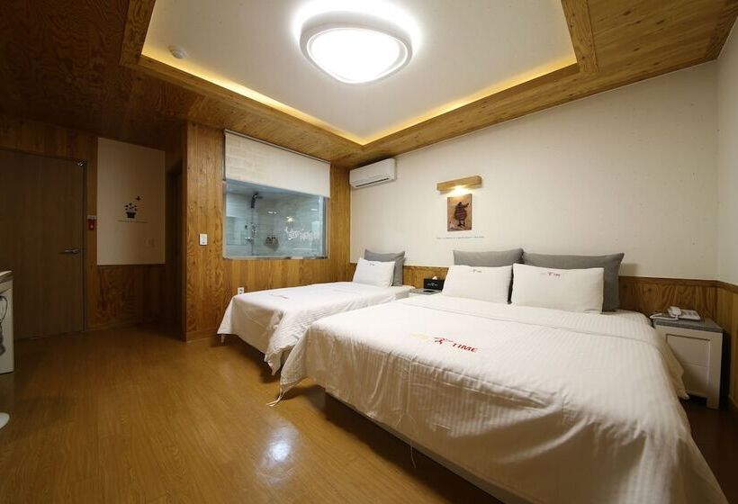 غرفة ديلوكس, Time