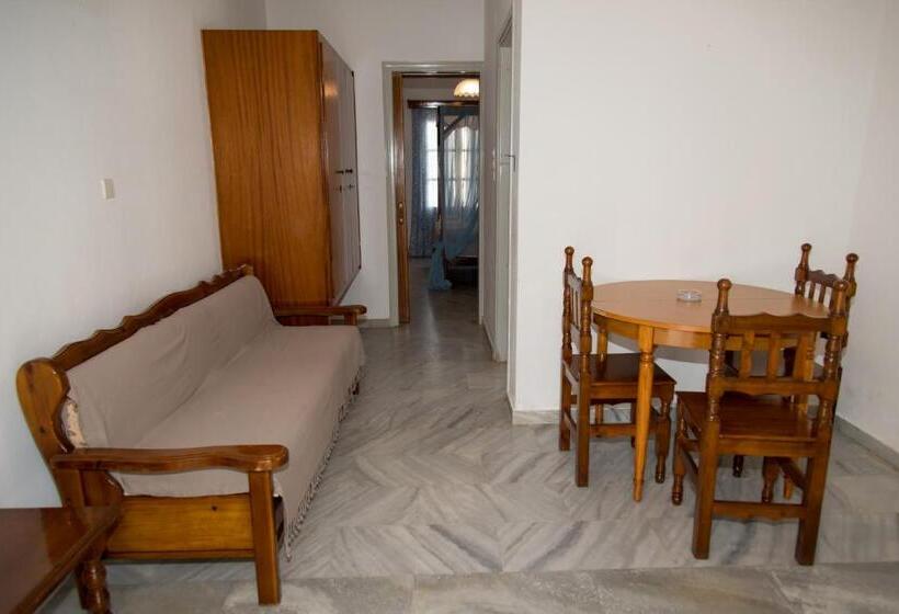 דירת חדר נוף לגינה, Irene Hotel Leros