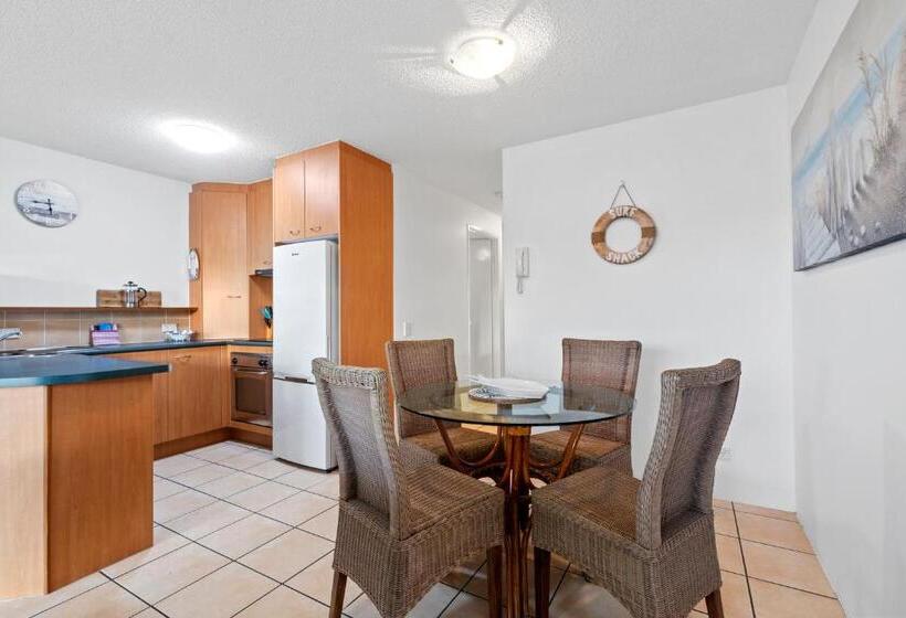 Апартаменты Deluxe 3 Спальни, Kings Bay Apartments