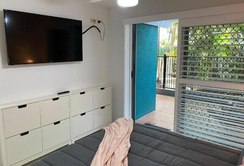 Апартаменты Deluxe 2 Спальни, Kings Bay Apartments