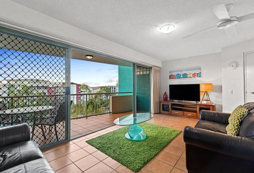 Апартаменты Deluxe 2 Спальни, Kings Bay Apartments