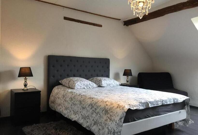 סוויטה, La Ferme Des Moulineaux