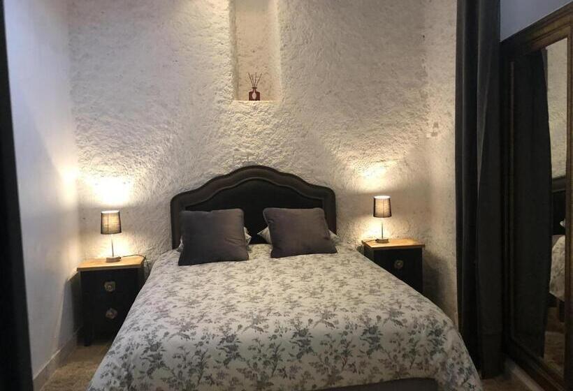 סוויטה נוף לגינה, La Ferme Des Moulineaux