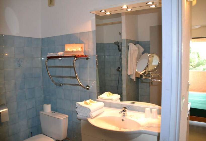 Студия Стандарт, Le California Motel