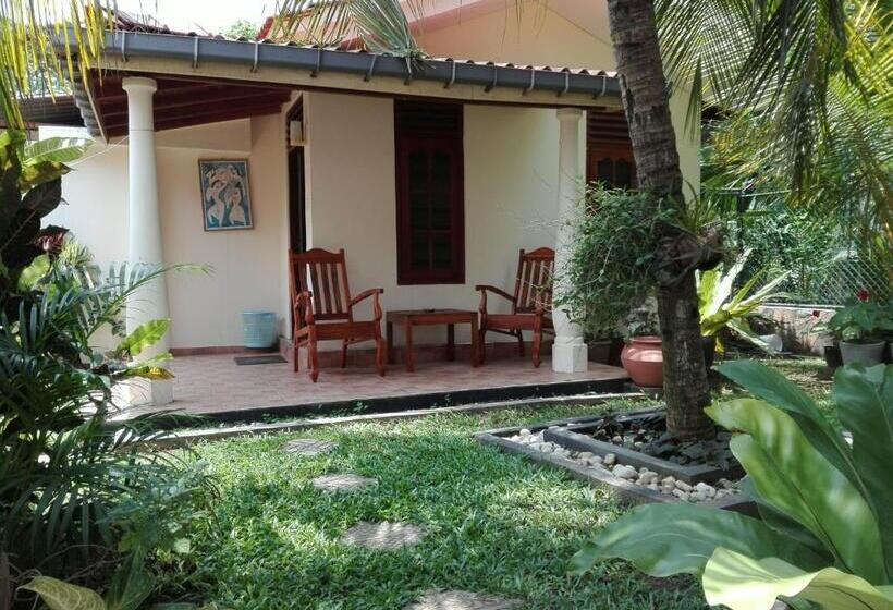 수피리어 트리플 룸, Amara Guest