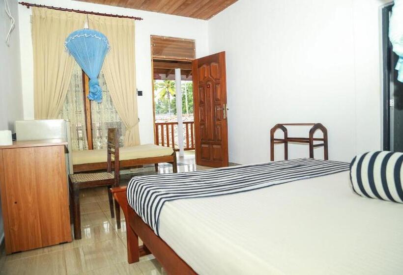 디럭스 룸, Amara Guest