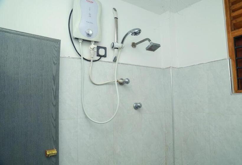 디럭스 룸, Amara Guest