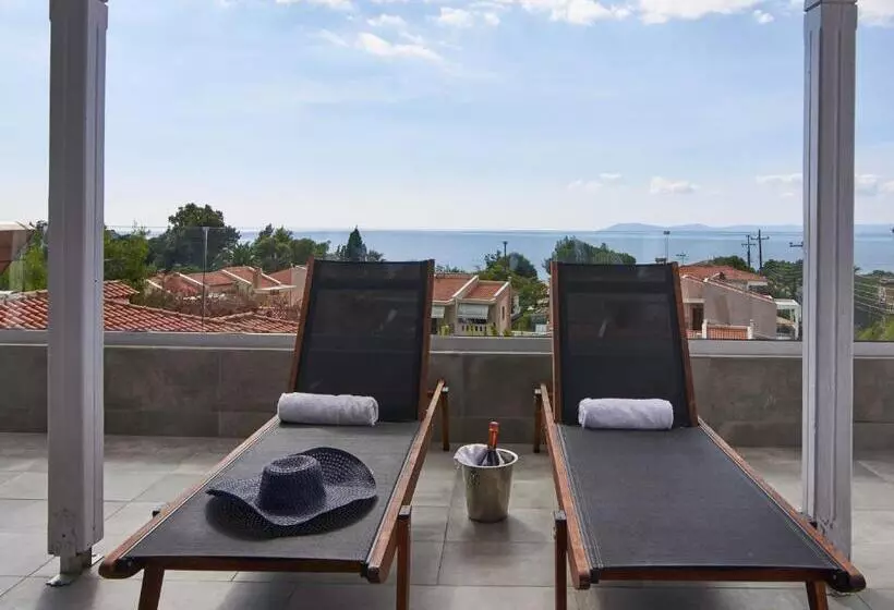 Deluxe Suite Sea View, Villa Maria