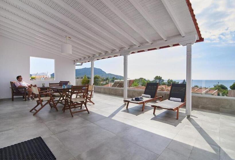 סוויטת דלוקס נוף לים, Villa Maria