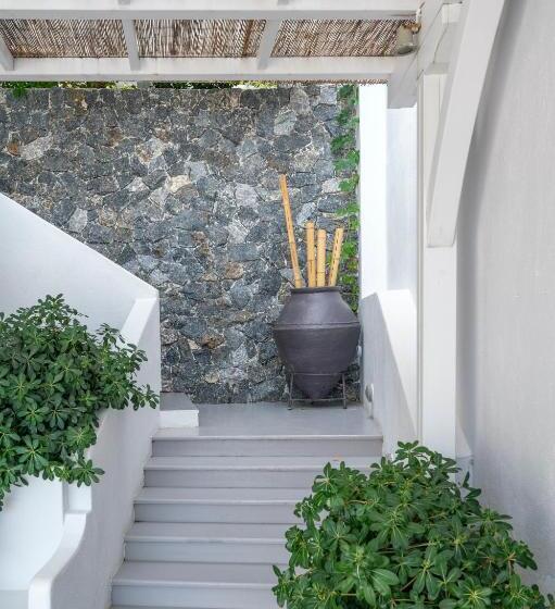 חדר משפחתי, Villa Maria