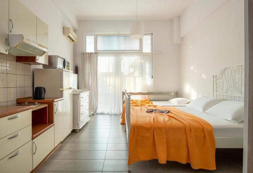 Семейный Номер, Villa Maria