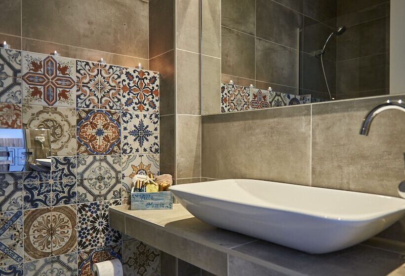 סוויטת ג'וניור, Villa Maria