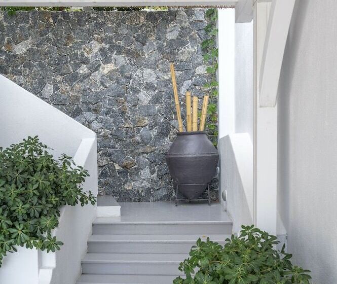 חדר משפחתי, Villa Maria