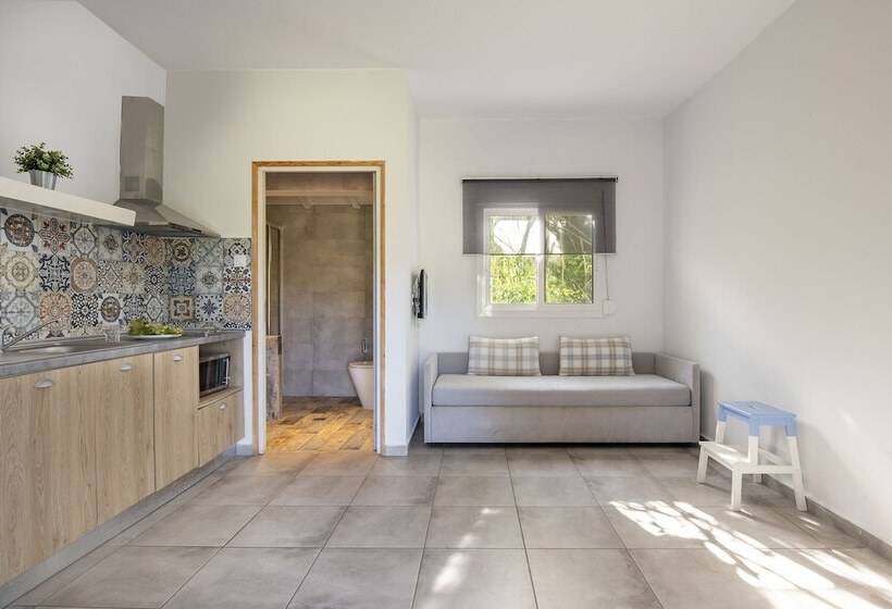 בקתה סטנדרטית, Villa Maria