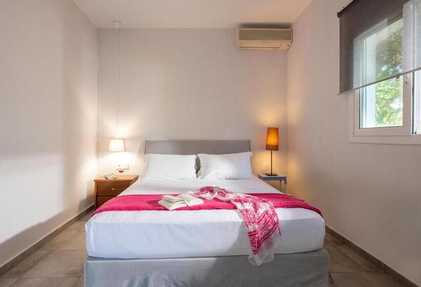 בקתה סטנדרטית, Villa Maria