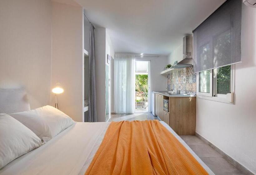 בונגלו סטנדרט עם נוף לגינה, Villa Maria