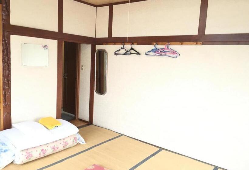 غرفة قياسية رباعية حمام مشترك, Pension Puppy Tail