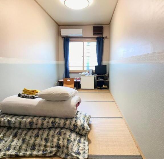 غرفة قياسية فردية حمام مشترك, Pension Puppy Tail