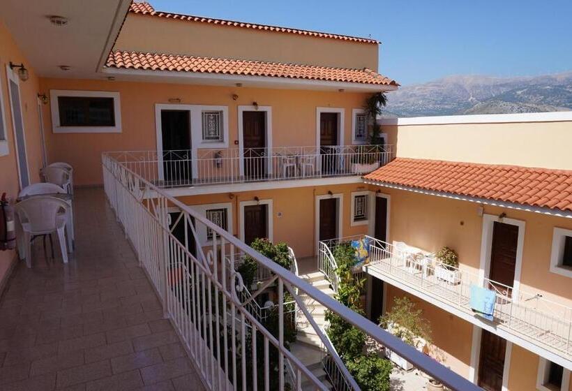 침실 1개 아파트, Byron