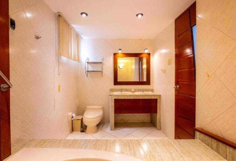 스위트, Country Trujillo