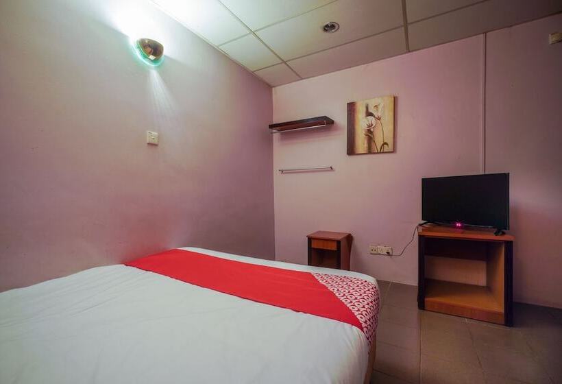 غرفة قياسية, Dj Palace