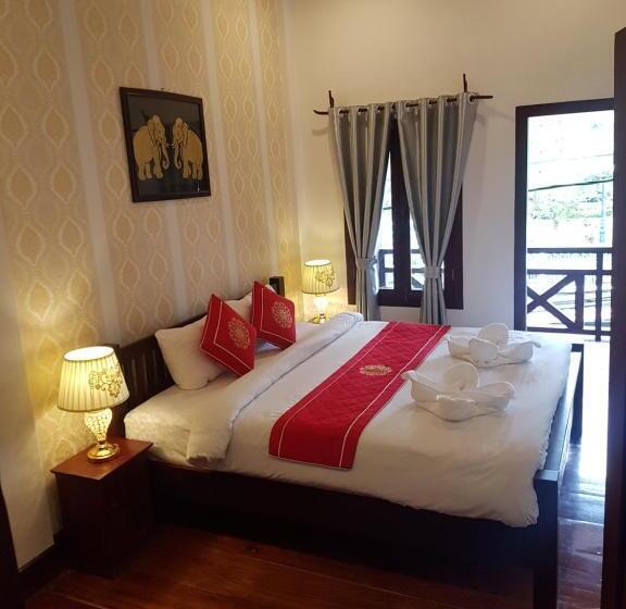 اتاق لوکس با بالکن, Luang Prabang Pangkham Lodge