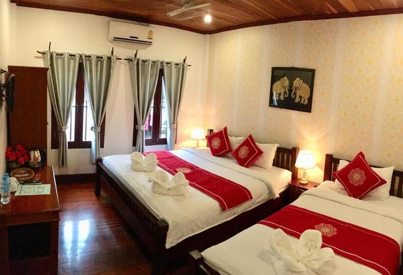 اتاق سوپریور سه تخته, Luang Prabang Pangkham Lodge