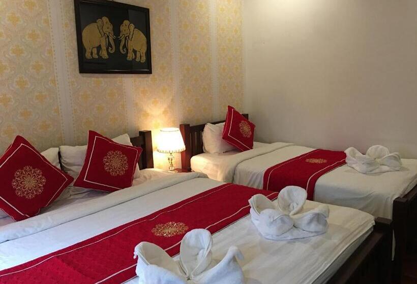 اتاق سوپریور سه تخته, Luang Prabang Pangkham Lodge