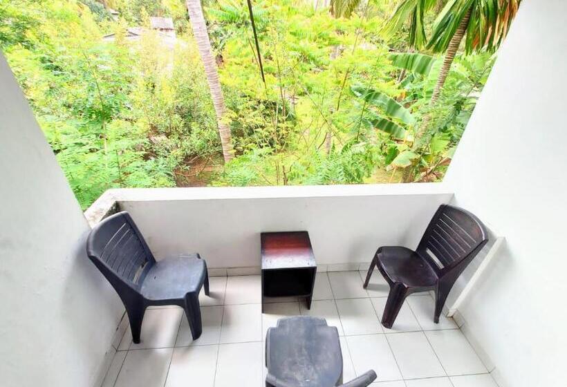 经济型三人房间, Seyara Holiday Resort