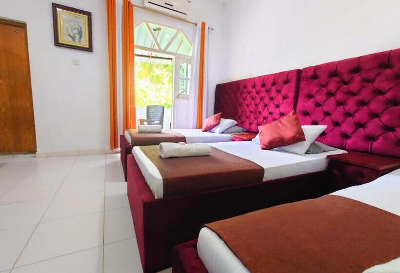 经济型三人房间, Seyara Holiday Resort