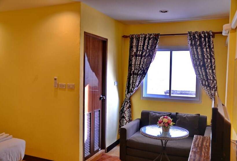 غرفة سوبيريور, Taj Place Residency